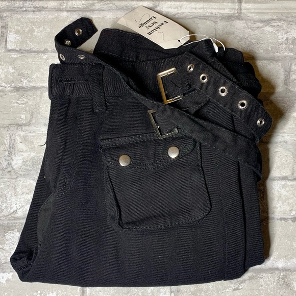 FASHION SEXY LOUNGE: WOMEN’S JEANS WITH REMOVABLE BUCKLED STRAPS - Picture 7 of 7